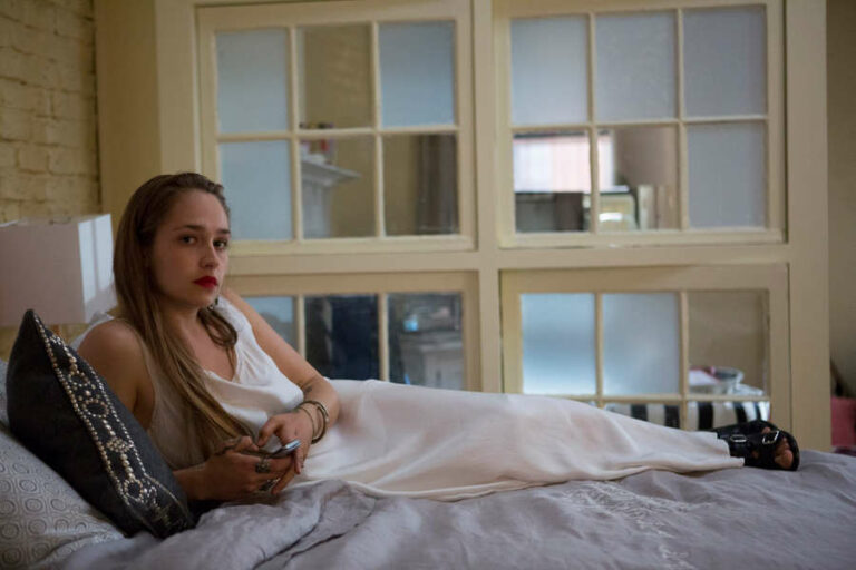 Jemima Kirke Feet Photos Sexy Feets Celeb Feets