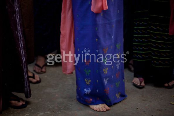 Aung San Suu Kyi Feet