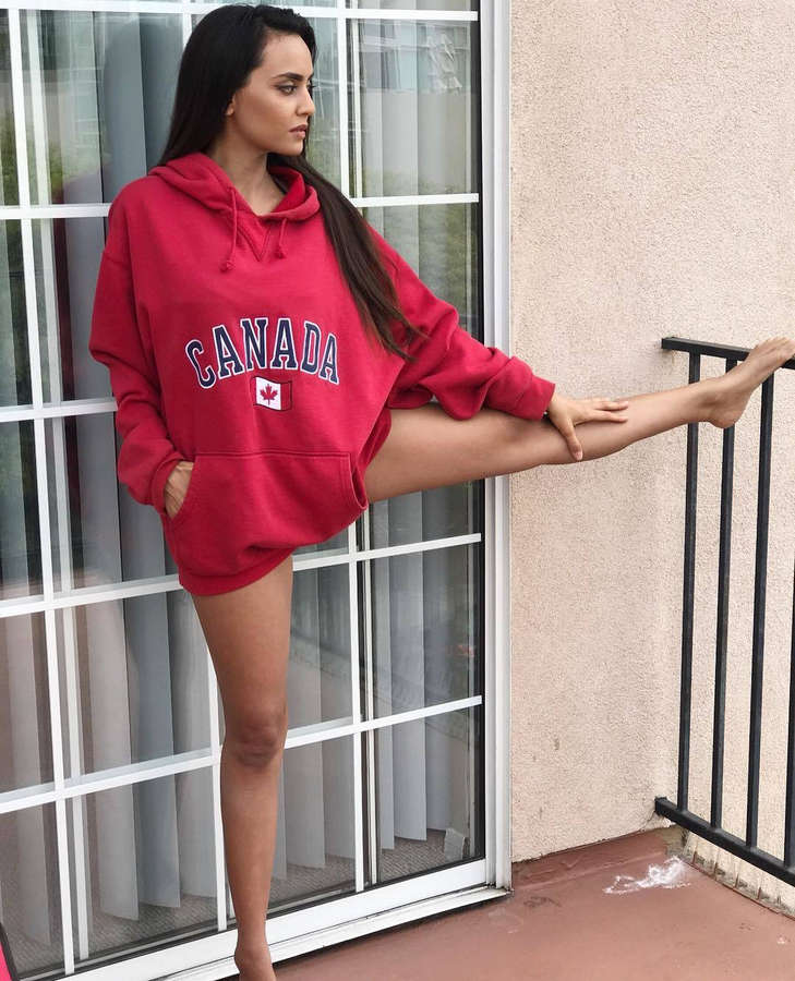 Azra Valani Feet