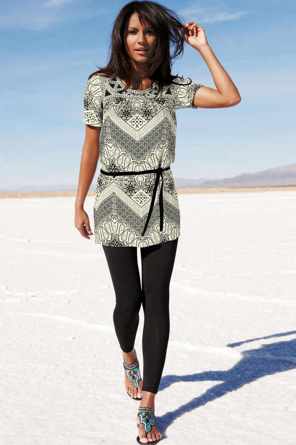 Emanuela De Paula Feet