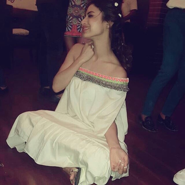 Mouni Roy Feet