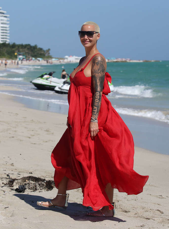 Amber Rose Feet