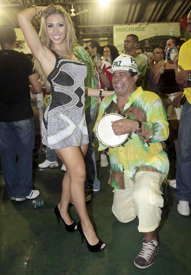 Andrea De Andrade Feet