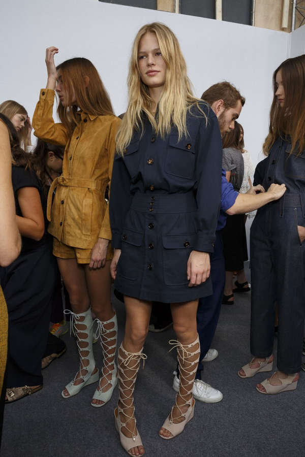 Anna Ewers Feet