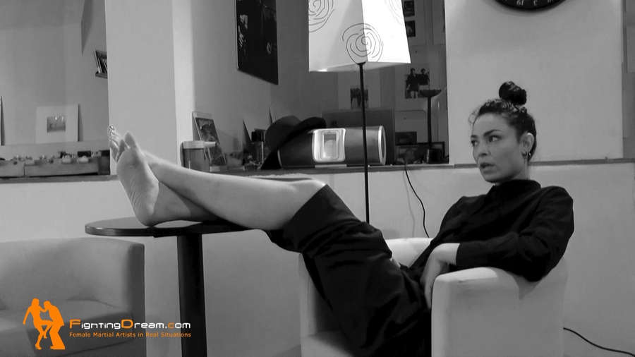 Aura Rolenzetti Feet