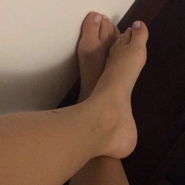 Bianca Anchieta Feet