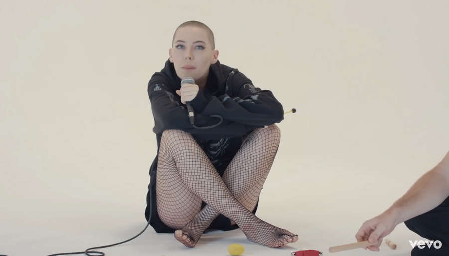 Bishop Briggs Feet