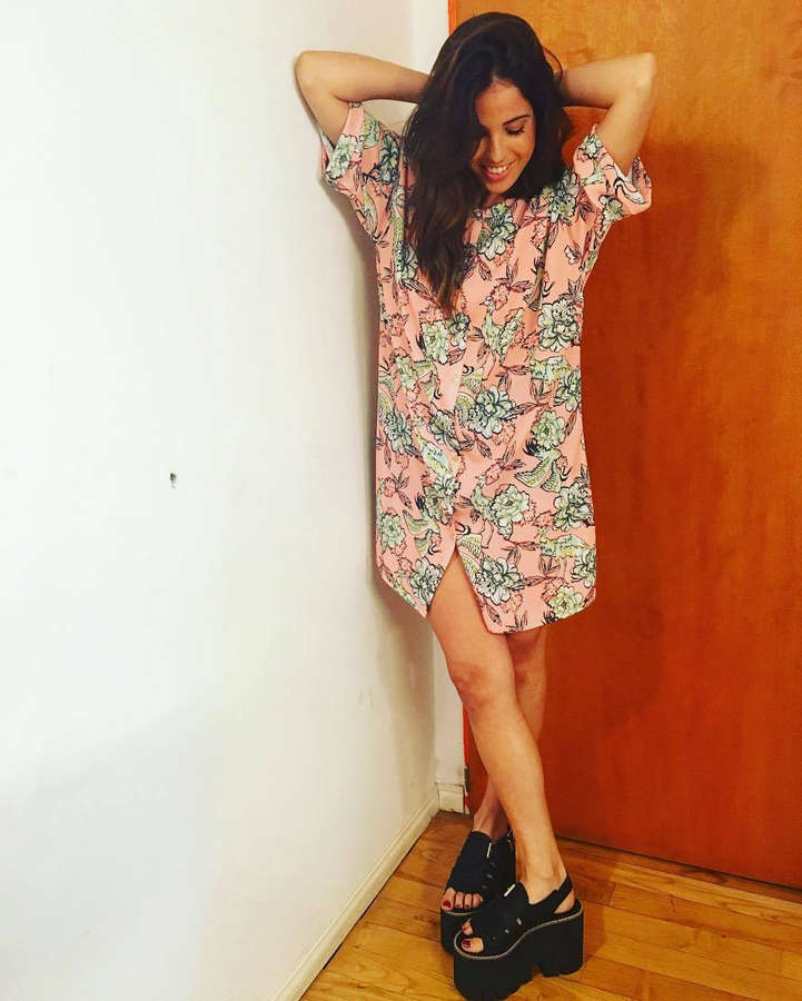 Candelaria Molfese Feet