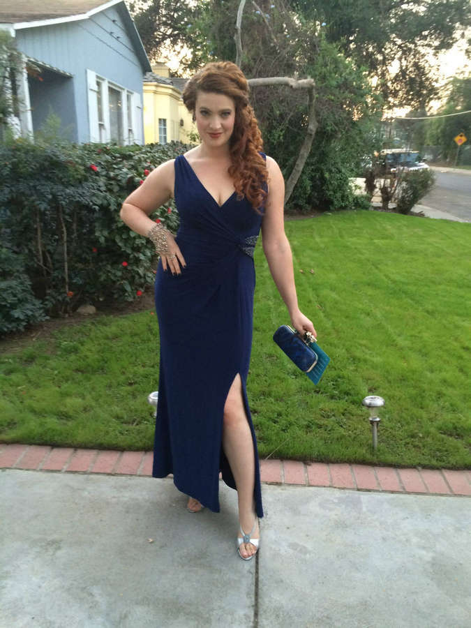 Courtney Sara Bell Feet