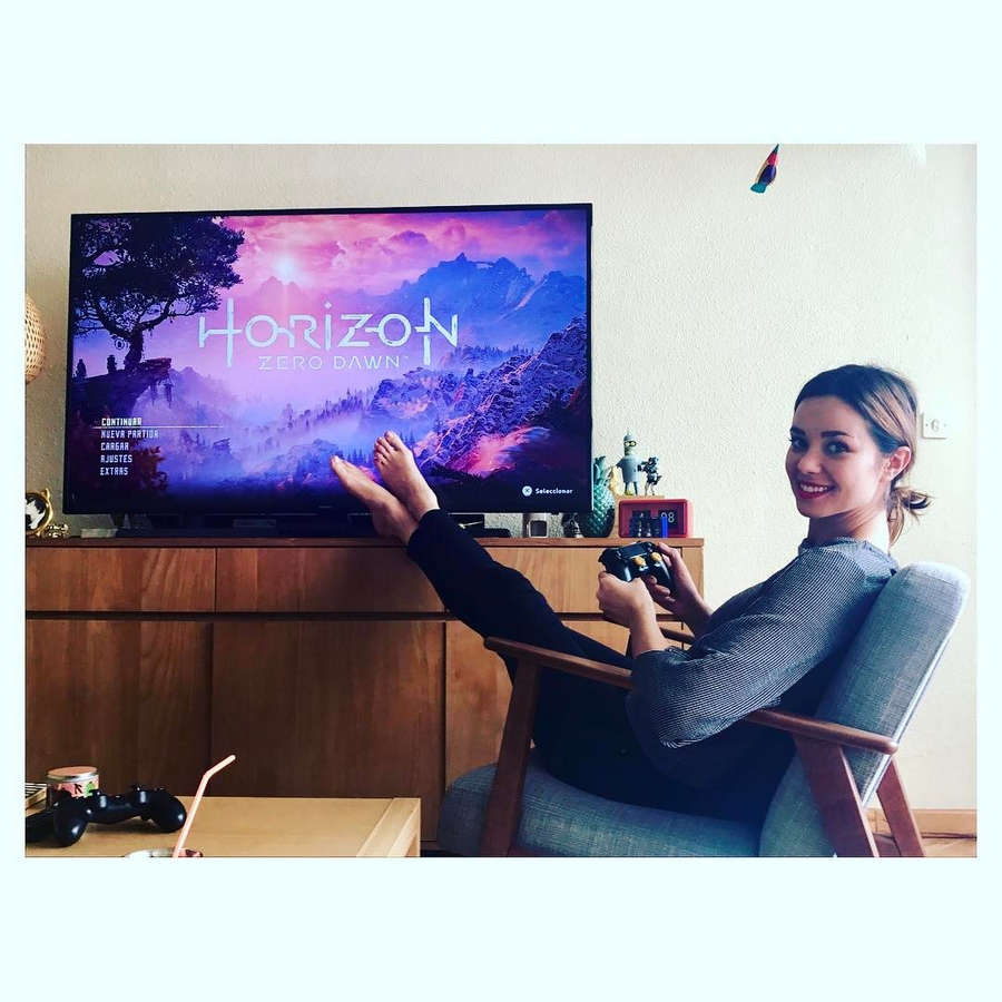 Dafne Fernandez Feet