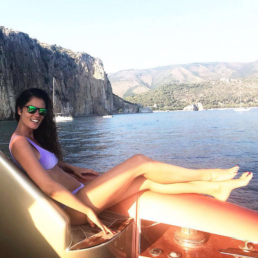 Daniela Ferolla Feet