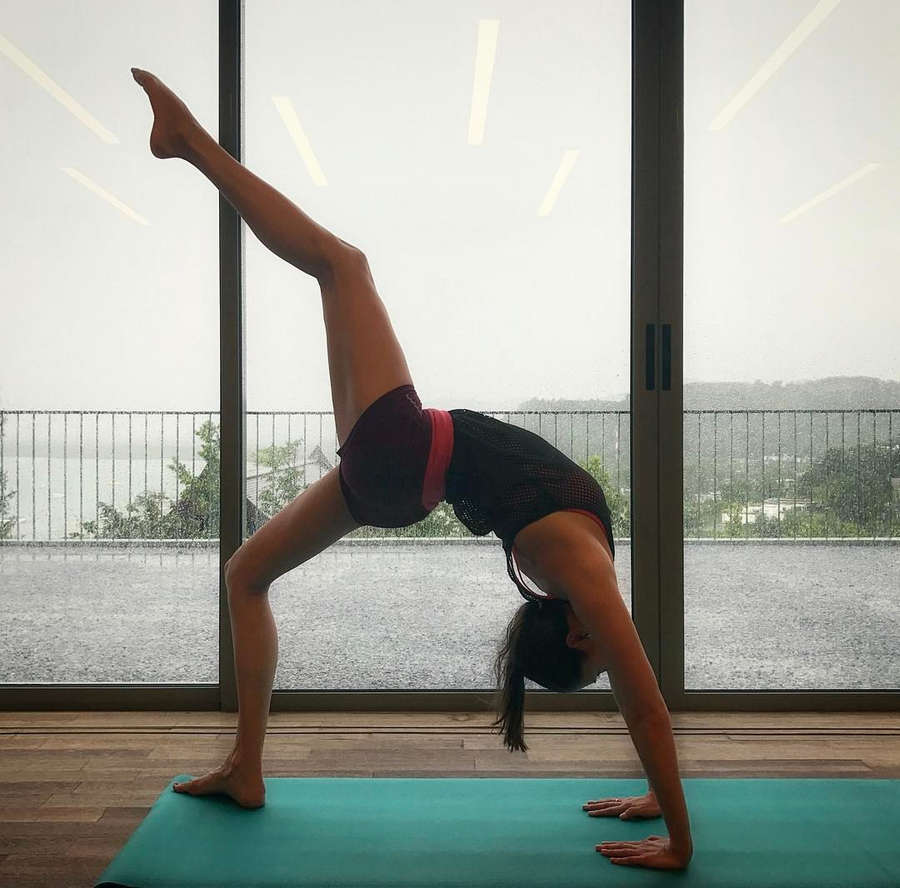 Elina Nechayeva Feet