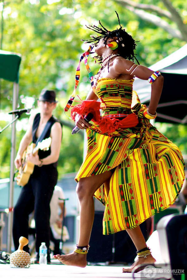 Fatoumata Diawara Feet