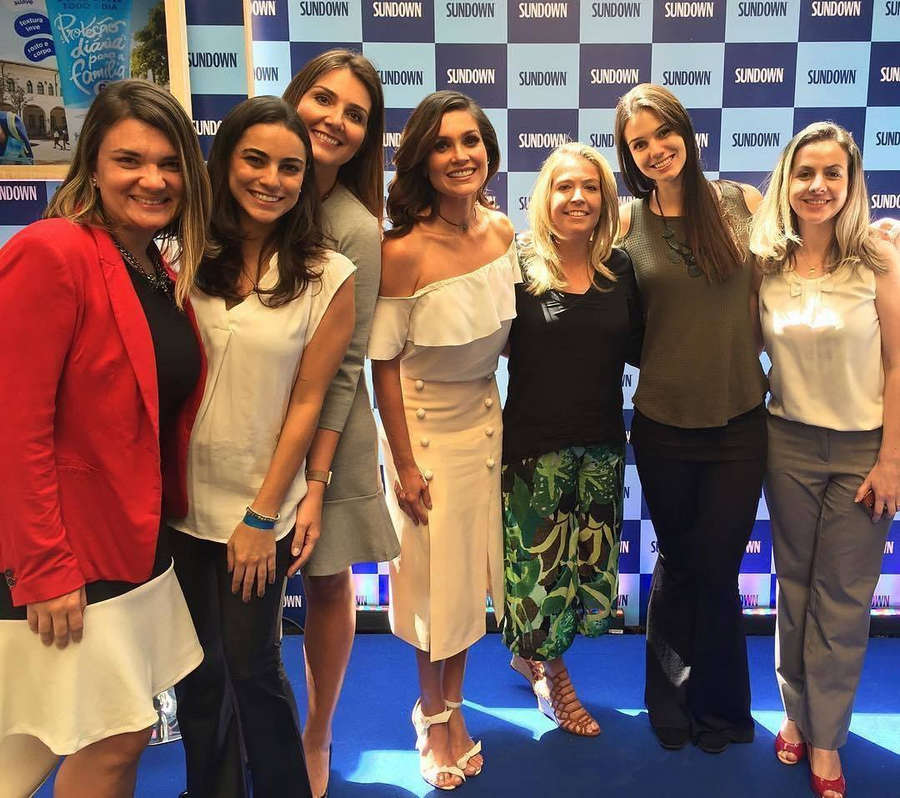 Flavia Alessandra Feet