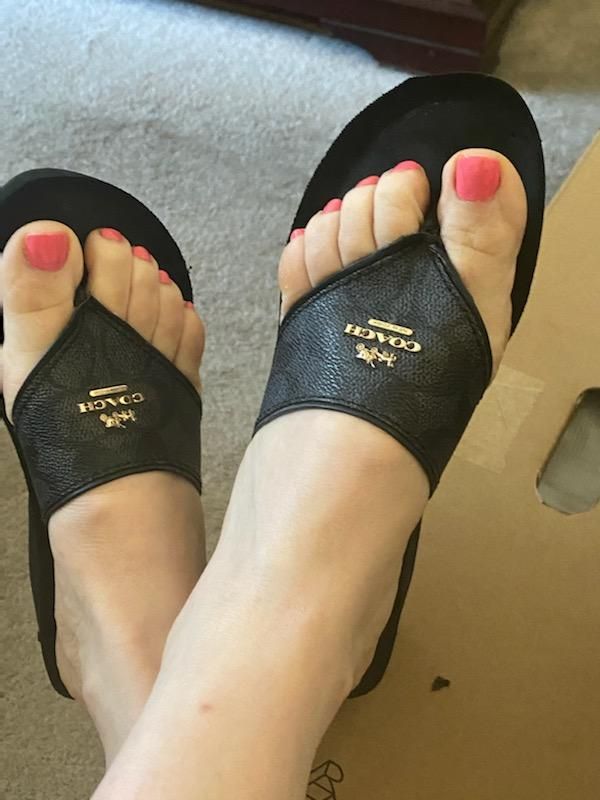 Floryv Flory Toes