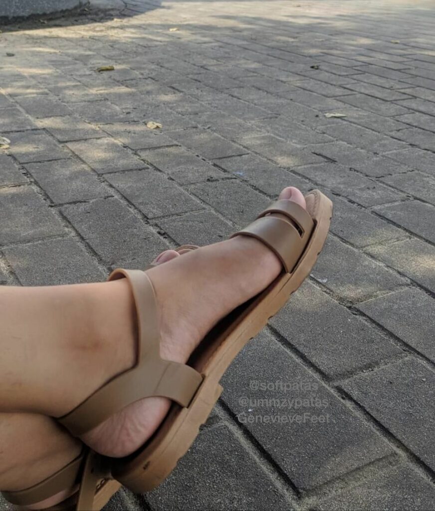 Genevievefeet Beige Sandals (5 photos)