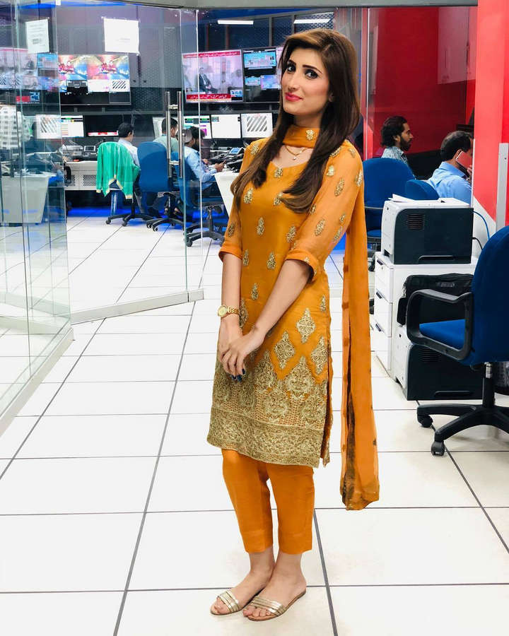 Huda Shah Feet