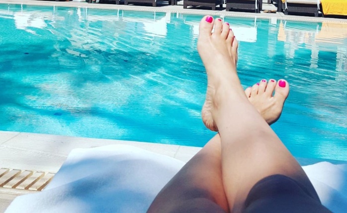 Jacqueline Bracamontes Feet