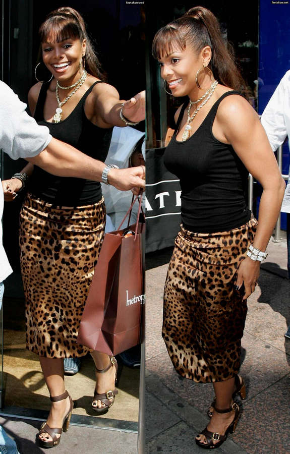 Janet Jackson Feet