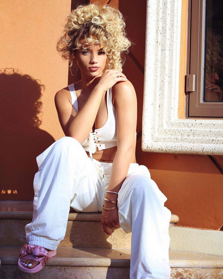 Jena Frumes Feet