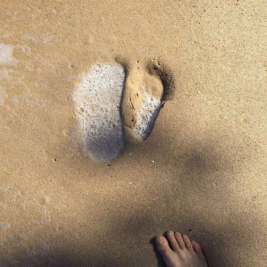 Julia Oristanio Feet