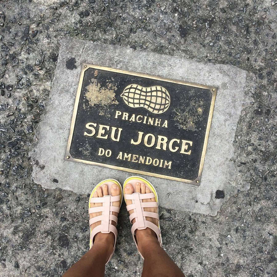 Julia Oristanio Feet