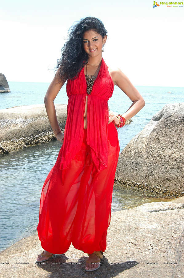 Kamna Jetmalani Feet