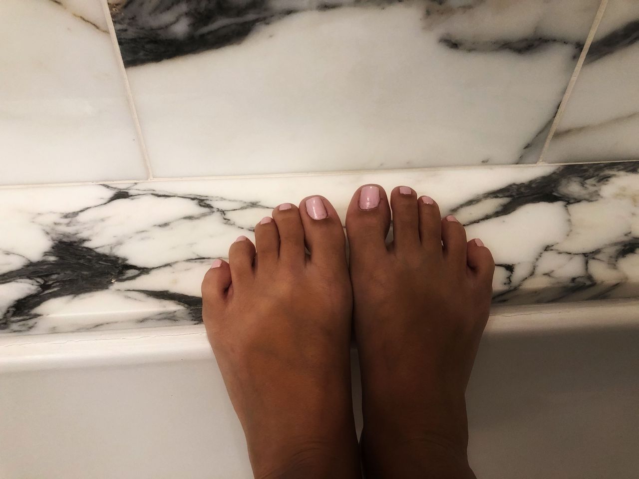 Kaylani Vacation Toes Lets Get Rid Of This Tan Line