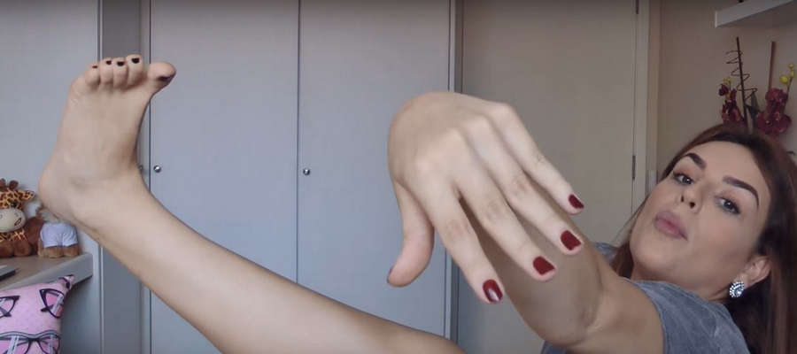 Kefera Buchmann Feet