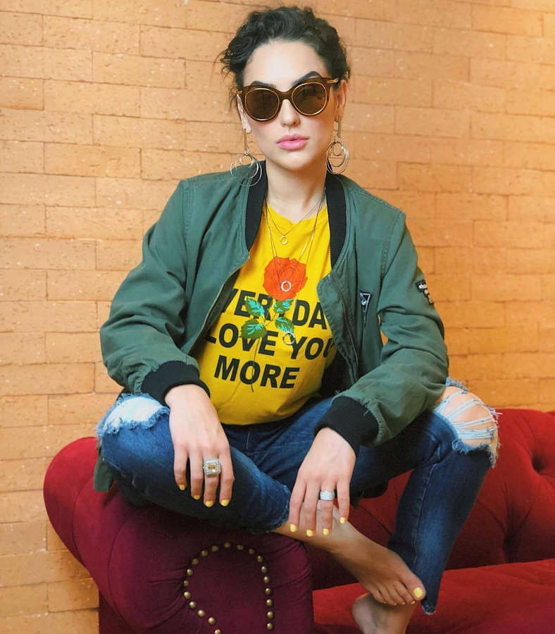 Kefera Buchmann Feet