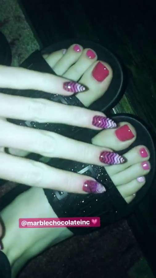 Kiiara Feet