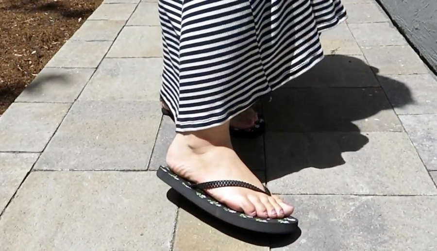 Laura Brown Feet