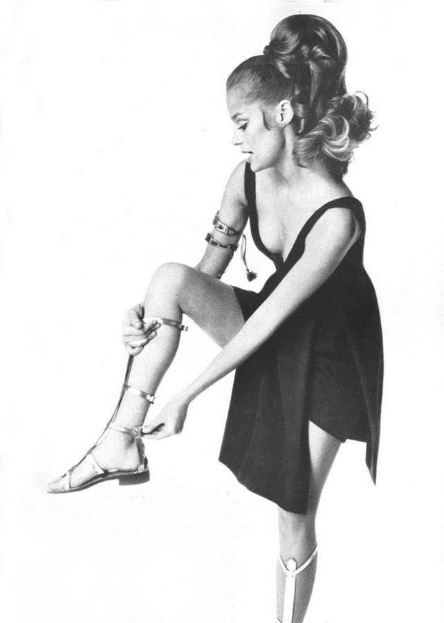 Lauren Hutton Feet