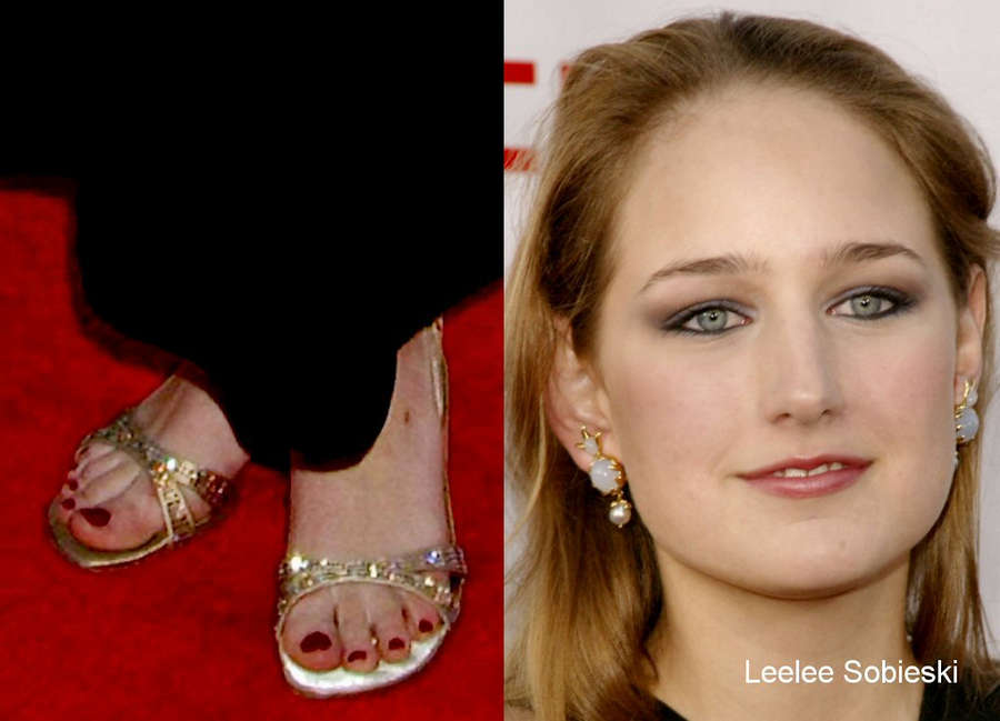 Leelee Sobieski Feet 21 Photos Sexy Feets Celeb Feets 1129