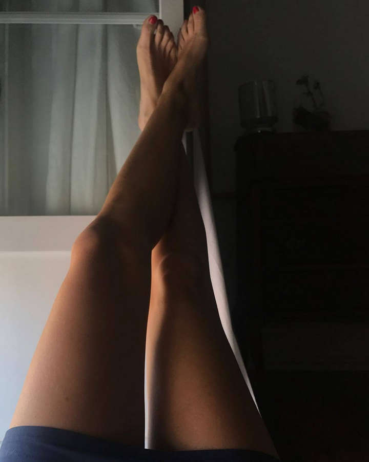 Leonor Poeiras Feet