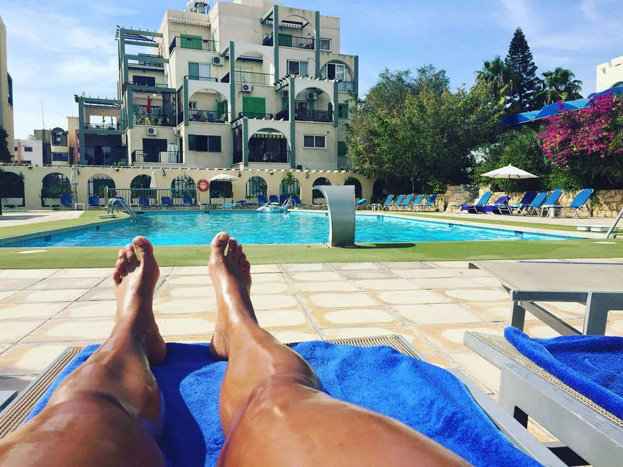 Lianne Sanderson Feet