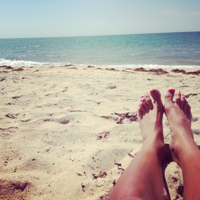 Lianne Sanderson Feet