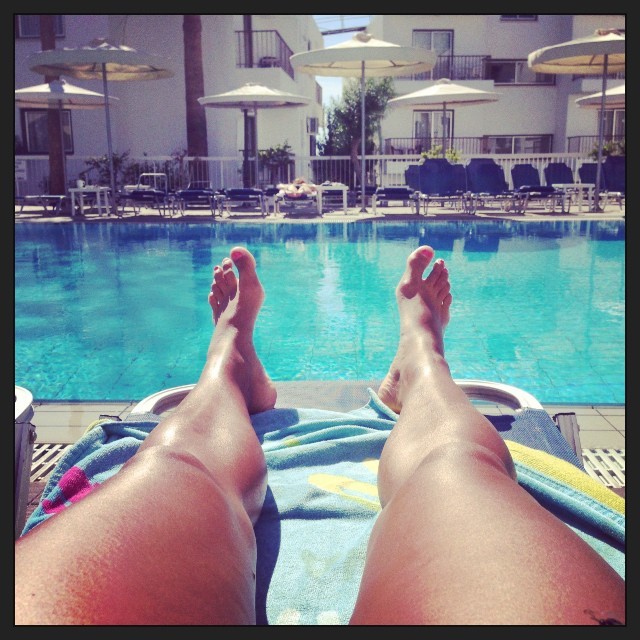 Lianne Sanderson Feet