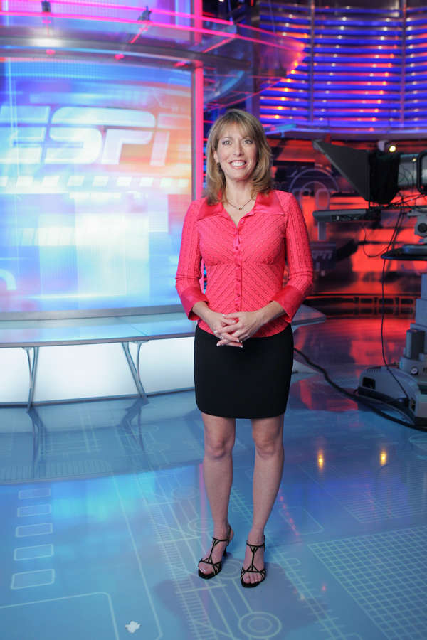 Linda Cohn Feet