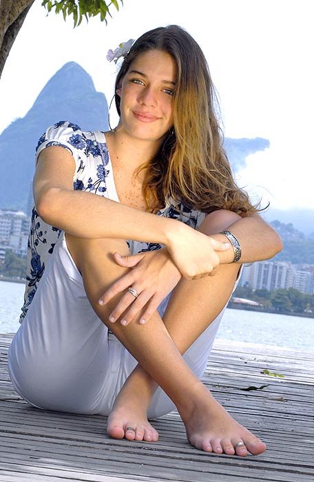 Luma Costa Feet