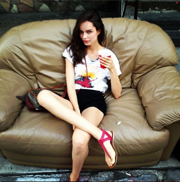 Luma Grothe Feet