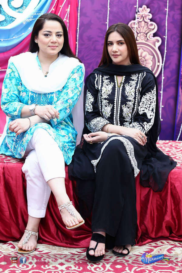 Najia Baig Feet