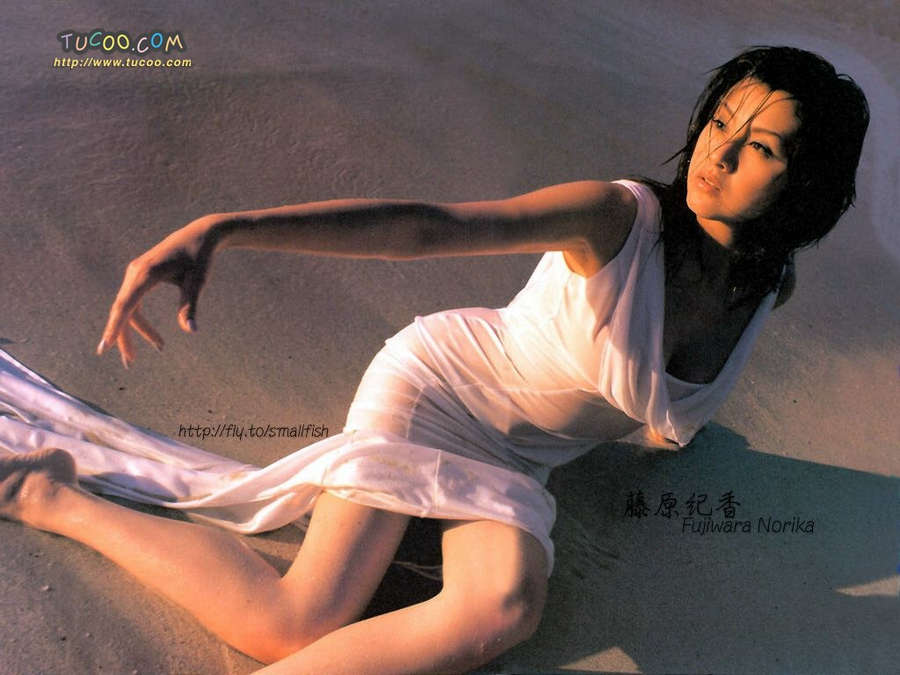 Norika Fujiwara Feet