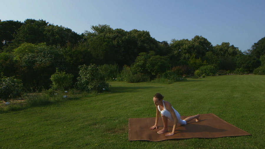 Olivia Dessolin Feet