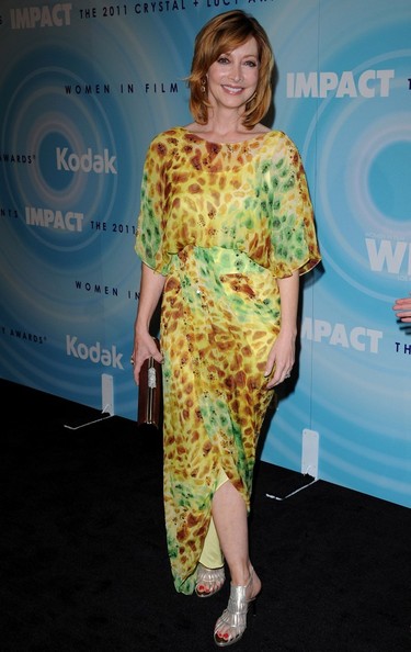 Sharon Lawrence Feet