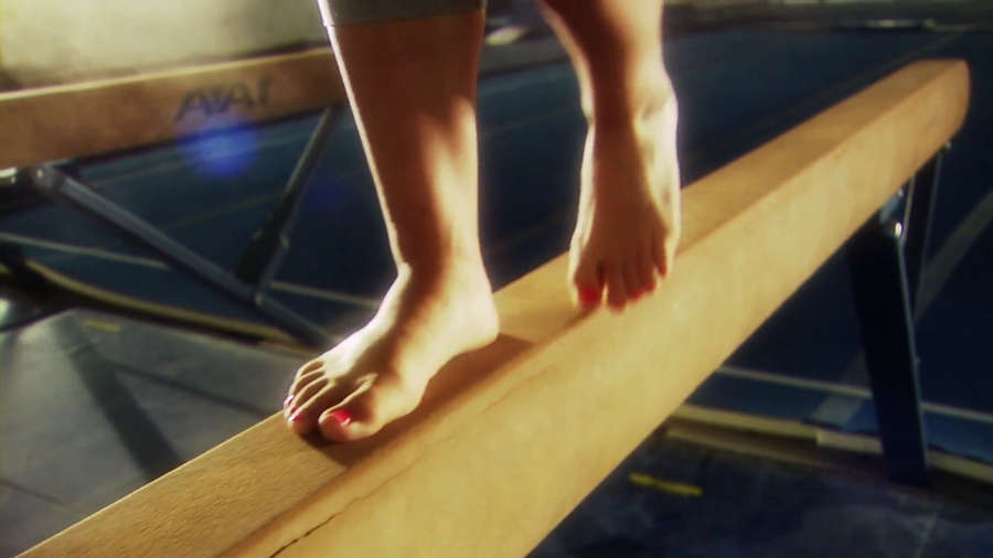 Shawn Johnson Feet