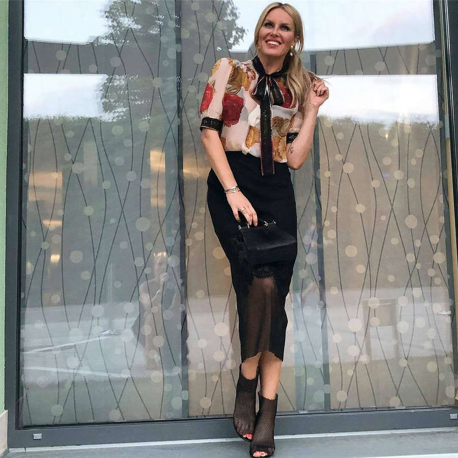 Simona Krainova Feet