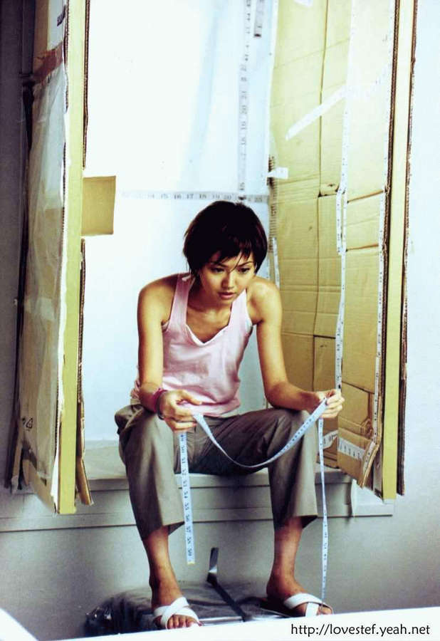 Stefanie Sun Feet