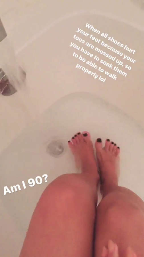 Tiera Skovbye Feet