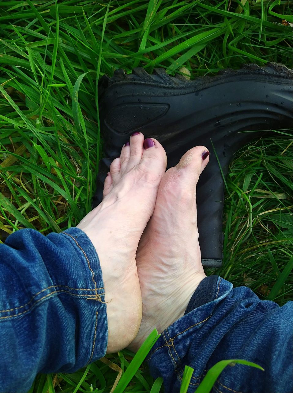 Tiptoes Sexy Feet In Dirty Boots